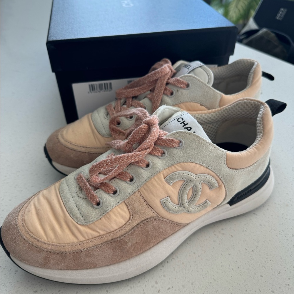 Chanel fabric & suede calfskin light beige & gray sneakers trainers | Sizes 38